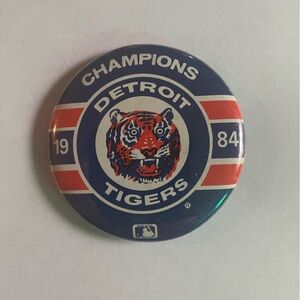 Detroit Tigers 1984 World Championship Button